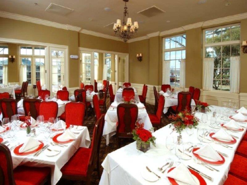 River Inn Of Harbor Town Memphis Restaurant bilde